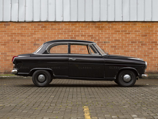 Classic Motors - 1961 Borgward Isabella Coupe - 1189162 - Black