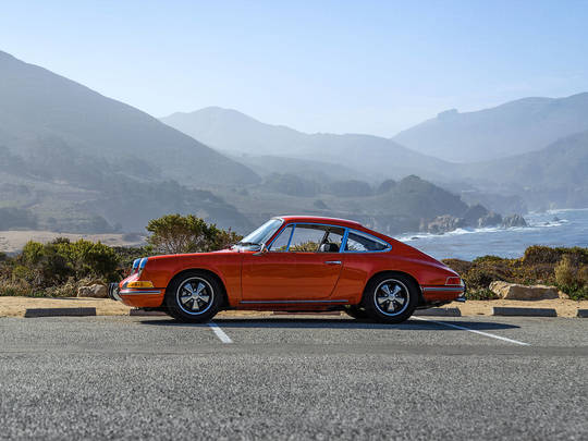 Adjusted Drive Straat 1970 Porsche 911T Tangerine 9110121262 - Outdoors