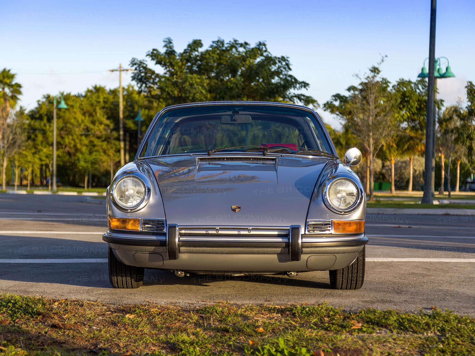 1971 Porsche Targa 911 E Silver OutDoors