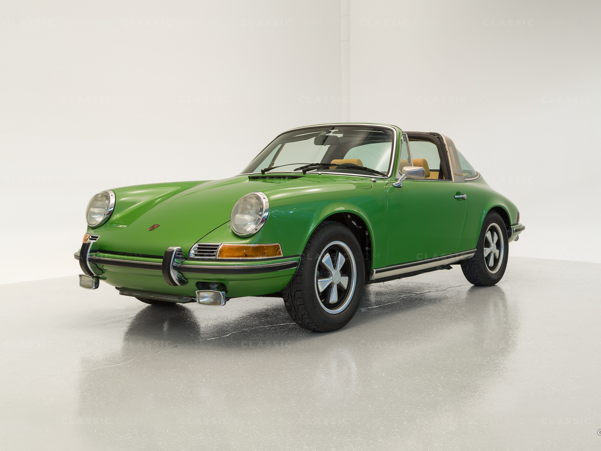 1971 Porsche 911 Targa Green VIN 9111113275
