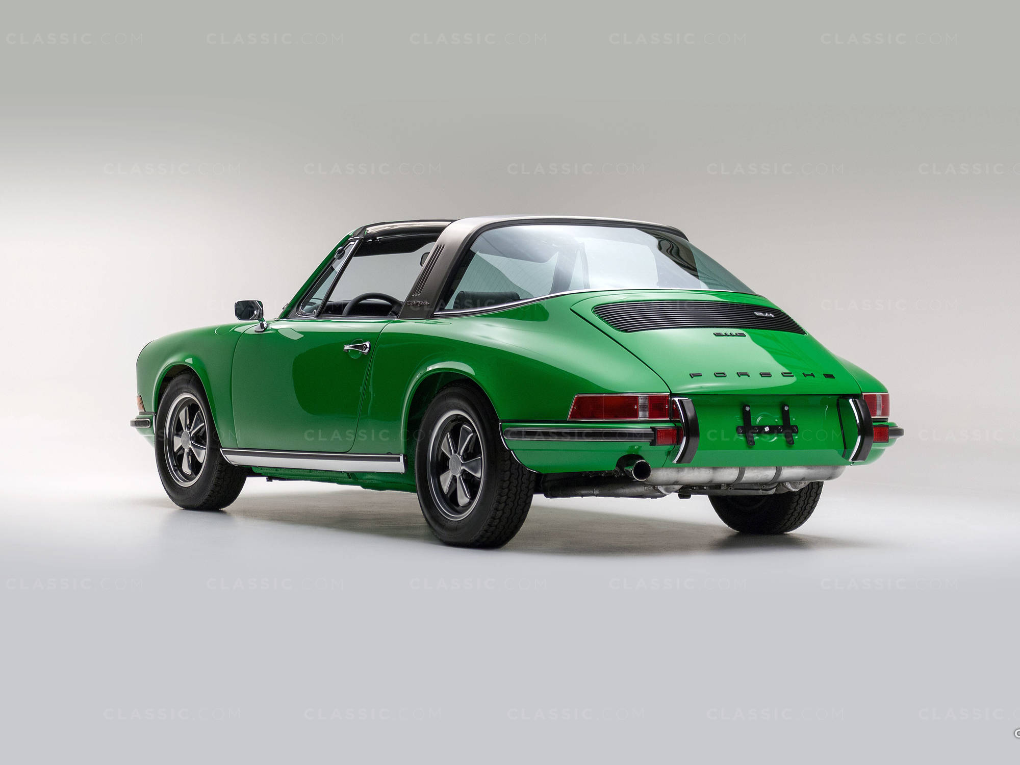 1972 Porsche 911E Targa Viper Green 9112210761
