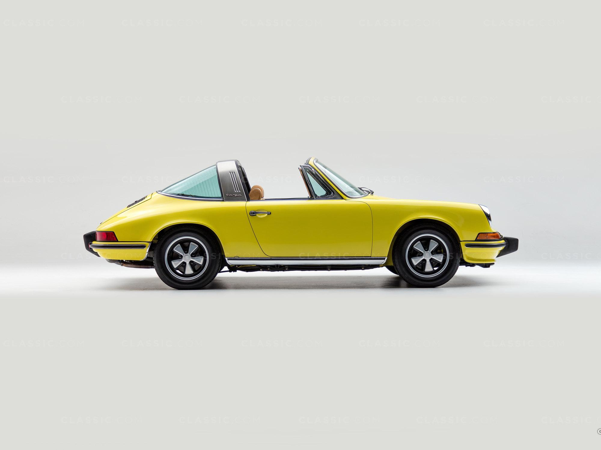 1973 Porsche 911S Targa Yellow 9113210103 Studio