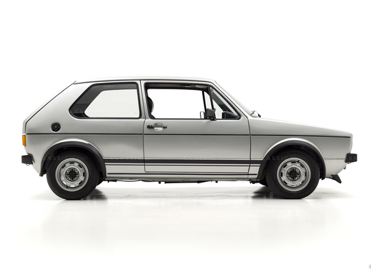The Classic Motor Company - 1977 Volkswagen Golf GTI MK1 - 1783193097 - Studio