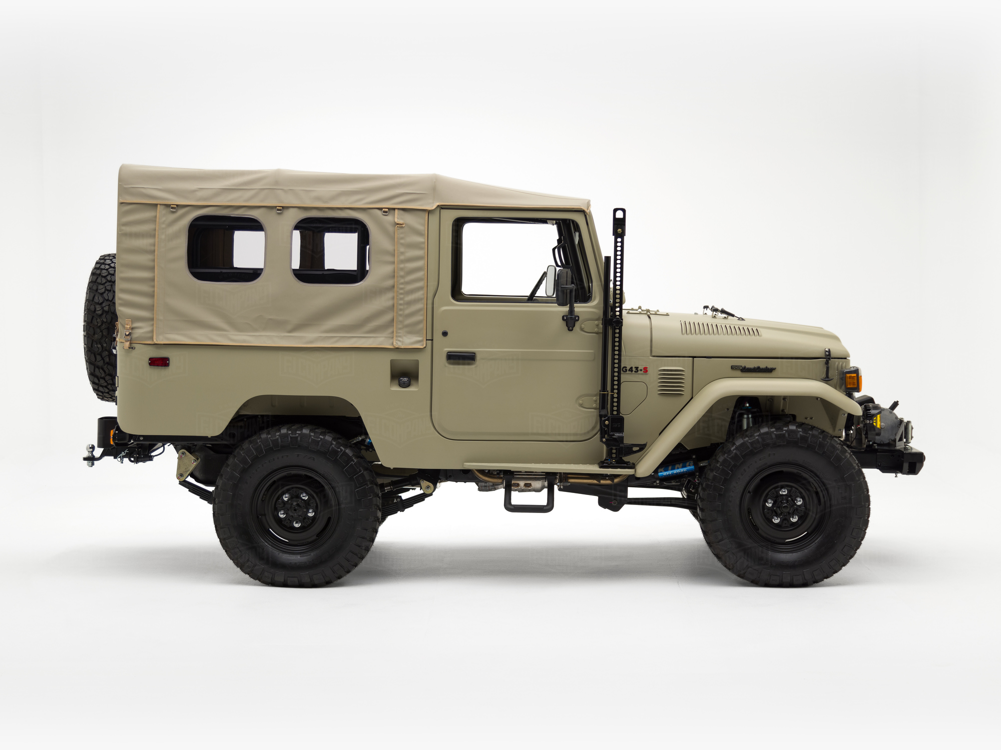 G43-S Expedition Matte Beige - Studio