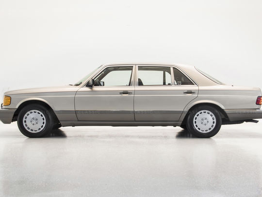 CMC - 1992 Mercedes-Benz 500E - WDB1240361B872073 - Studio