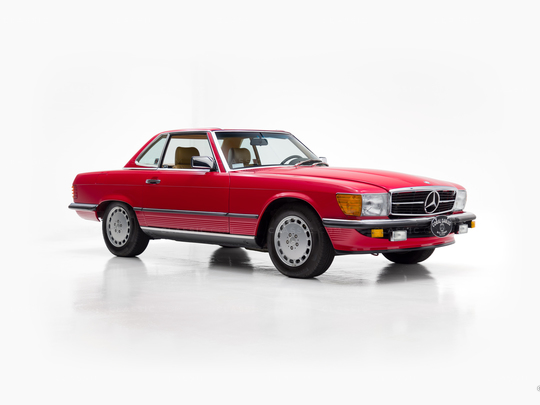 1989 Mercedes-Benz 560SL WPBBA48DXKA103846 Studio
