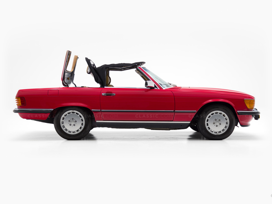 1989 Mercedes-Benz 560SL WPBBA48DXKA103846 Studio