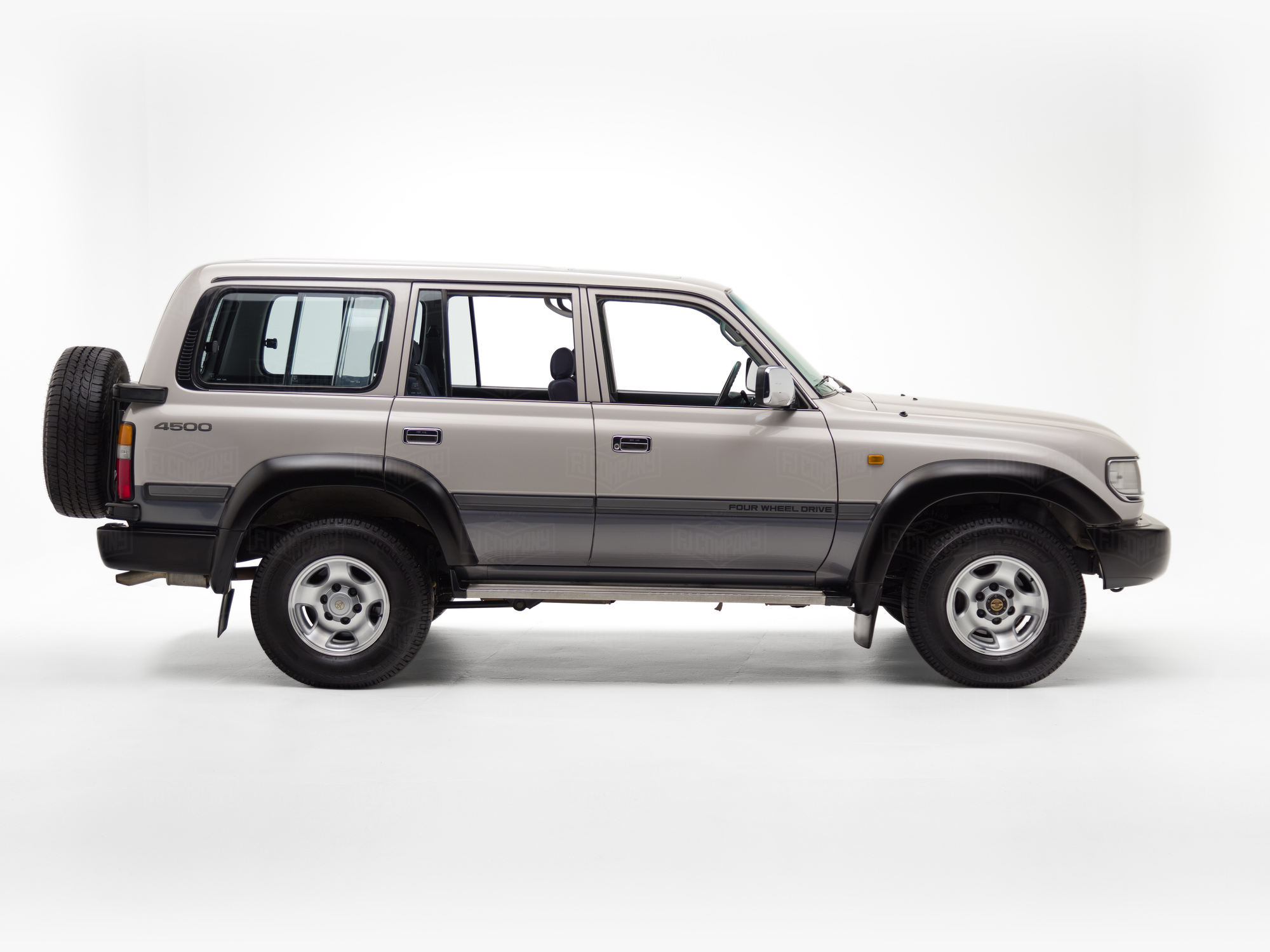 The FJ Company 1995 Toyota Land Cruiser FZJ80-0103260 Beige - Studio