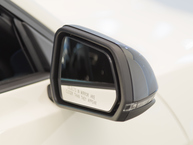 2020 Ford Shelby Mustang GT350R White - 1FA6P8JZ2L5552601 - Studio