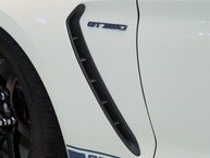 2020 Ford Shelby Mustang GT350R White - 1FA6P8JZ2L5552601 - Studio