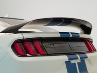 2020 Ford Shelby Mustang GT350R White - 1FA6P8JZ2L5552601 - Studio