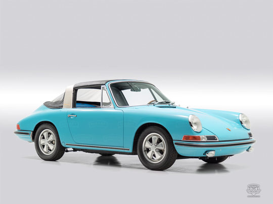 1967 Porsche 911S 2.0L Soft-Window Targa Crystal Blue 500667S